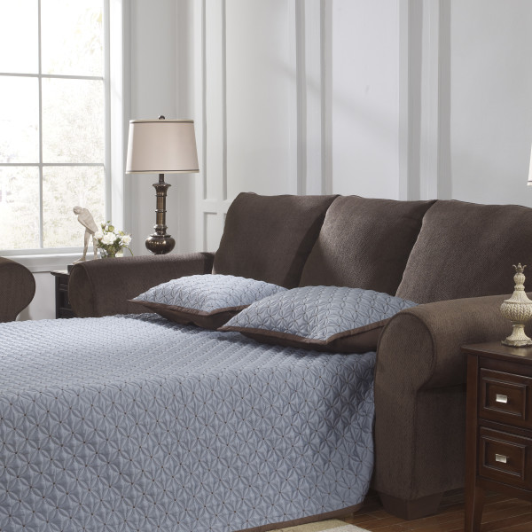 11000 Doralynn Queen Sleeper