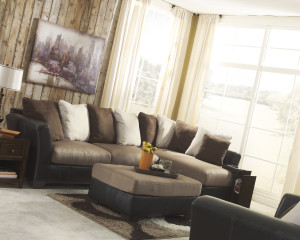 14201 Masoli Sectional