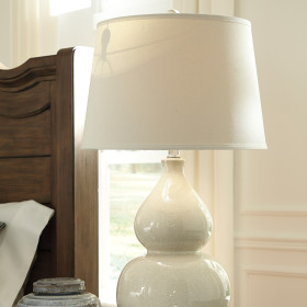 L100074 Saffi Table Lamp