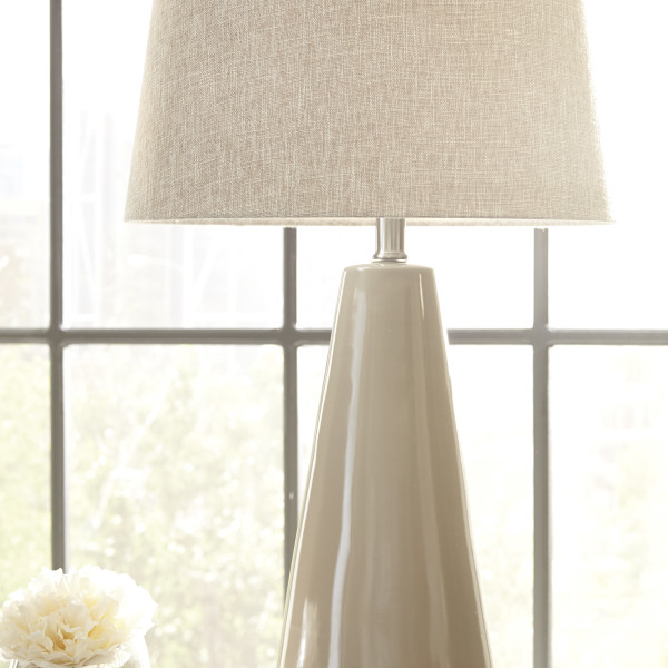 L100384 Sheray Table Lamp L100384 Sheray Table Lamp