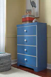B045-44 Bronilly Chest