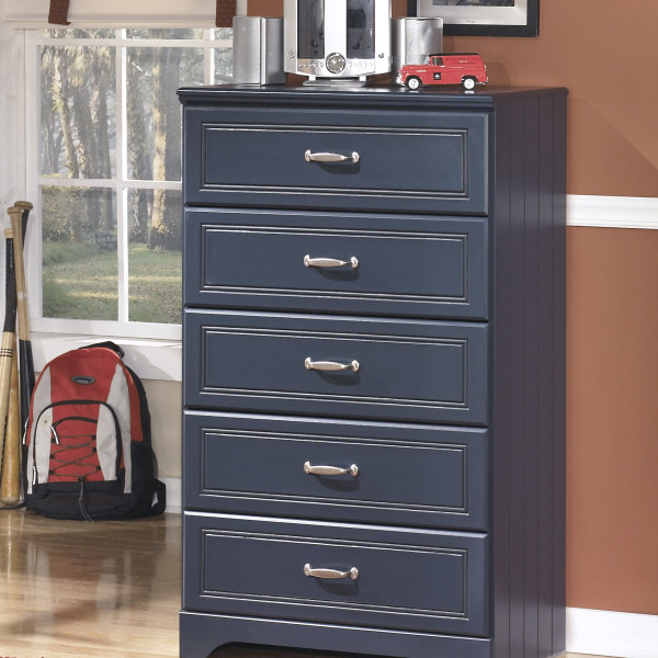 B103-46 Leo Chest